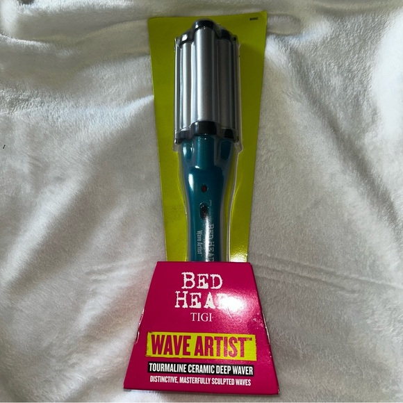 TIGI Bed Head Wave Artist Tourmaline Ceramic Deep Waver - Blue and Silver - Picture 1 of 4